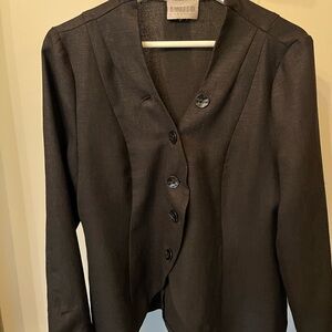 Black Button-Up Line Blazer made in Montréal